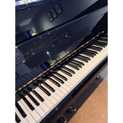 Piano d'occasion Samick 108 noir verni