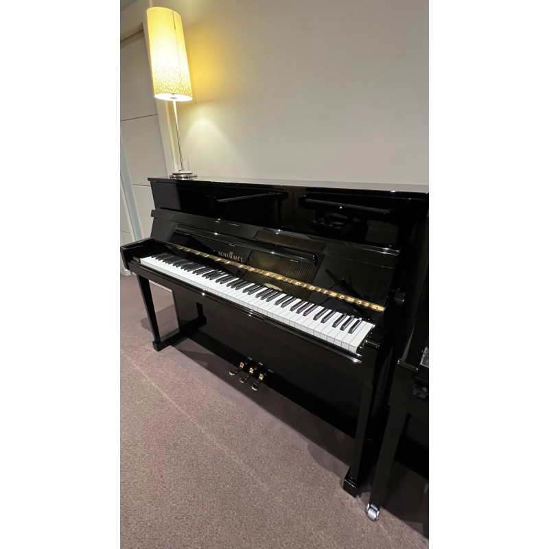 Piano droit d'occasion Schimmel 112 - La maison du piano Lille
