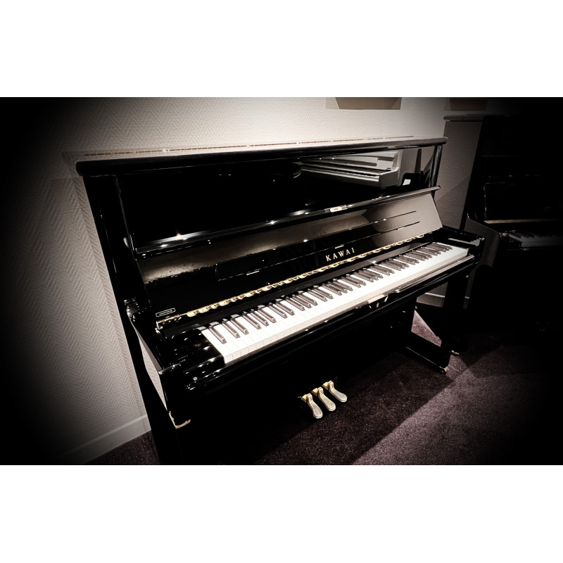 Piano droit Master Série Kawai MS123