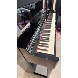 Roland LX6PE (noir verni) - Modèle d'exposition à Lille
