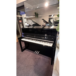 Vue de face piano d'occasion SCHIMMEL C116 Modus